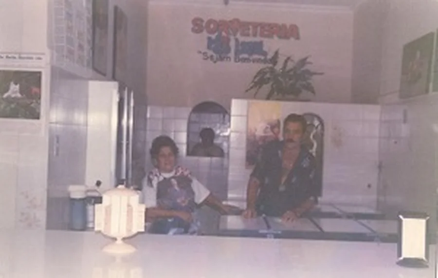 A primeira sorveteria KiLegal, nos anos 1990